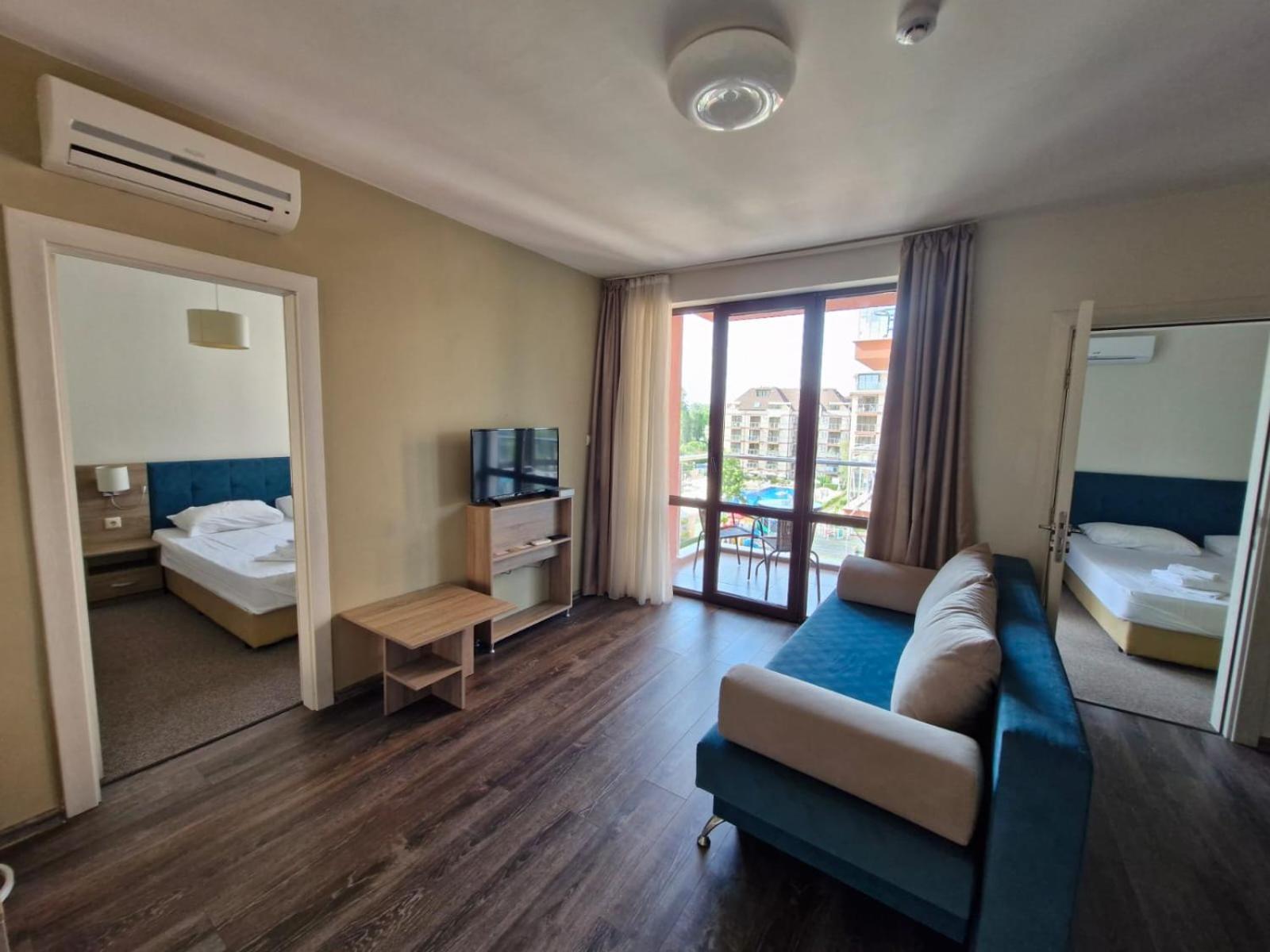 Apart Sun Travel Pantai Sunny Bagian luar foto