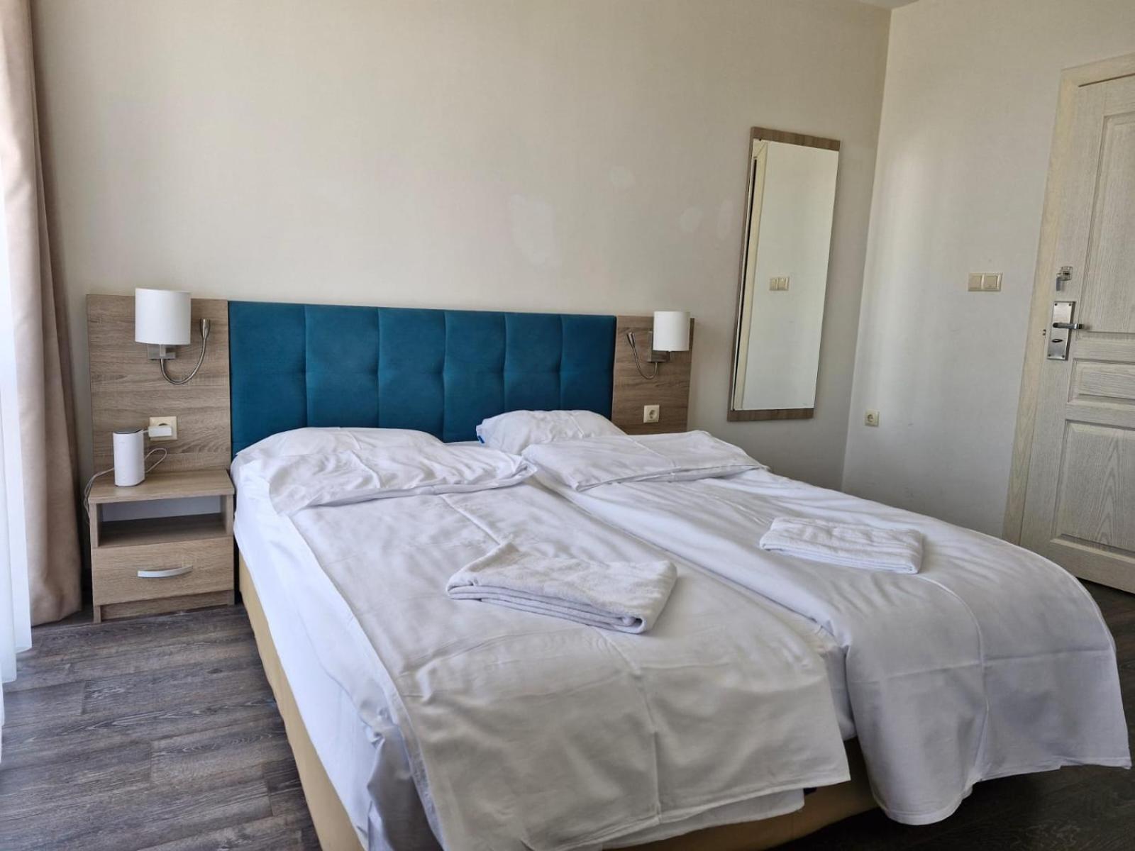 Apart Sun Travel Pantai Sunny Bagian luar foto